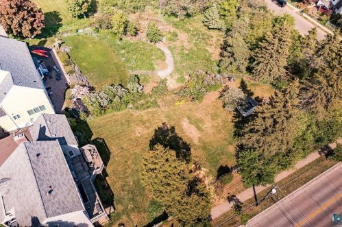 2600 Greysolon Rd, Duluth MN 55812-2306 exterior