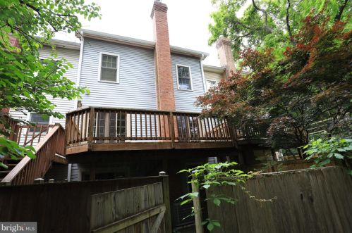 10940 Rocky Mount Way, Silver Spring MD 20902-3687 exterior