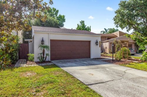 16109 Gardendale Dr, Tampa, FL 33624-1131