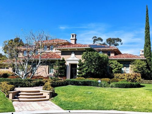 2675 Bronzewood Dr, Tustin, CA 92782-4326