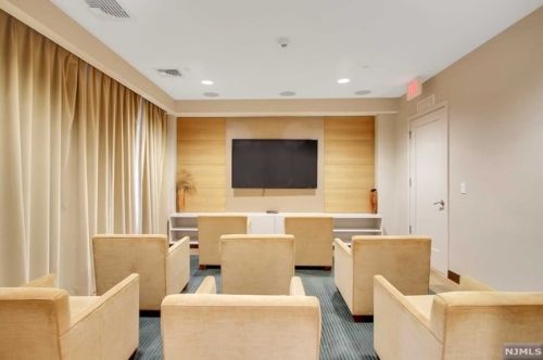 53 Eton Row, Union City NJ 07086 exterior