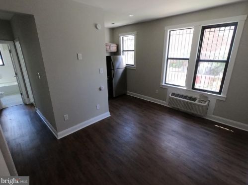 7 18th St, Washington, DC 20003-1655