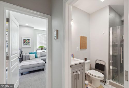 1400 24 St, Philadelphia PA 19121-3802 exterior