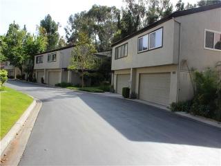2853 Park Vista Ct, Fullerton CA  92835-2910 exterior