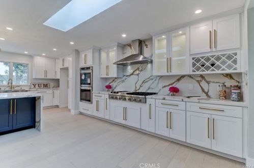 18191 Bigelow Park, Tustin CA 92780-2201 exterior