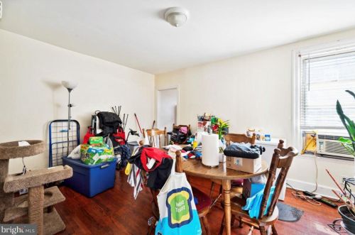 5961 Agusta St, Philadelphia PA 19152-1103 exterior