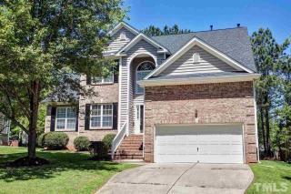 216 Longbridge Dr, Cary, NC 27518-9084