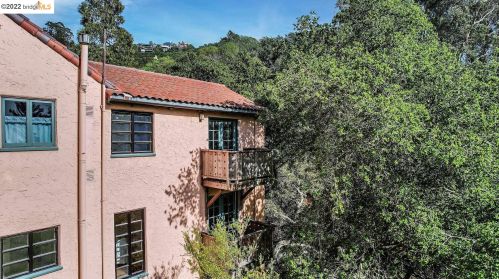 7351 Claremont Ave, Berkeley CA 94705-1422 exterior