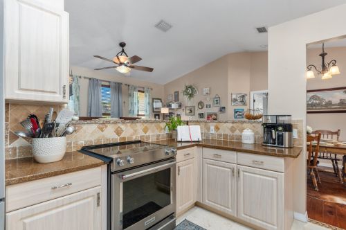 6300 Floyd Johnson Rd, Fort Pierce FL 34947-1563 exterior