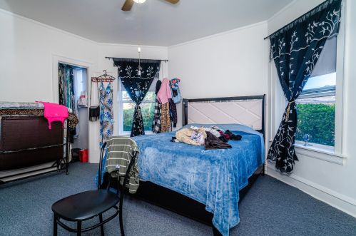 6329 Mozart St, Chicago IL 60629-2324 exterior