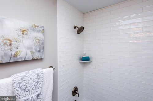 5200 New Hampshire Ave, Washington DC 20011-7920 exterior