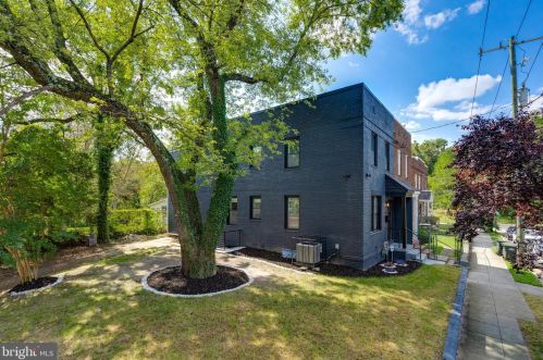 4207 Eads St, Washington DC 20019-3440 exterior