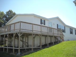 813 Quietharbor, Creston, IA 50801-3331