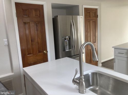 728 Franklin St, Alexandria VA  22314-4104 exterior