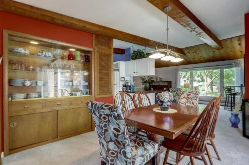 6621 Wisconsin Ave, Milwaukee WI 53213-3914 exterior