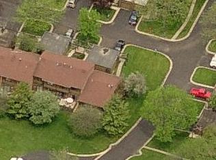 1063 Cascade Dr, Aurora IL  60506-1330 exterior