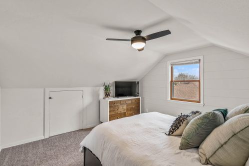 8624 Becher St, Milwaukee WI  53227-1726 exterior