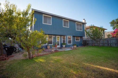 9345 Bernoulli Dr, Austin TX 78748-5044 exterior