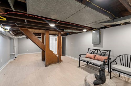 3937 Howley St, Pittsburgh PA  15224-1416 exterior