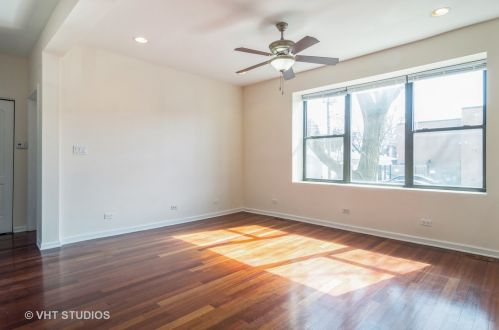 3148 Byron St, Chicago, IL 60618-3418