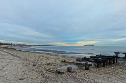 157 Naugatuck Ave, Milford CT 06460-6040 exterior