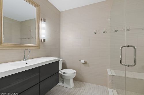 3625 Marshfield Ave, Chicago IL 60609-1325 exterior