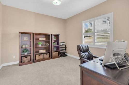 1403 Souza Dr, Folsom CA 95762-7559 exterior