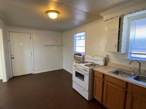 1360 Friendship, Dallas TX 75217-3511 exterior