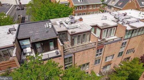 331 2nd St, Philadelphia PA 19122-3324 exterior