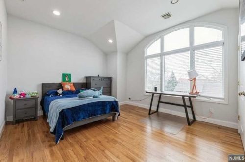 357 Prospect St, Nutley NJ 07110-3127 exterior