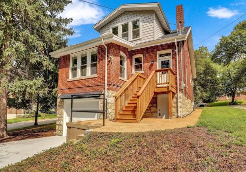 7360 Wellington Ave, Saint Louis, MO 63130-1729