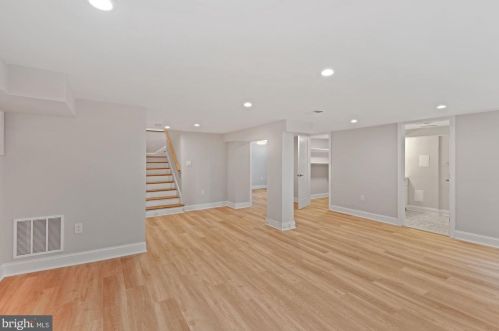 12914 Evanston St, Rockville MD 20853-3002 exterior