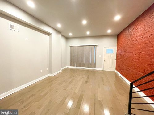 1218 Christian St, Philadelphia PA  19147-3612 exterior