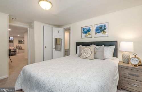 1014 Massachusetts Ave, Washington DC 20005-4646 exterior