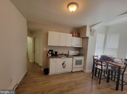 3535 8th St, Philadelphia PA 19140-4418 exterior