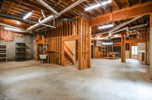 2761 Riverfront Dr, Lithonia GA 30039-8523 exterior