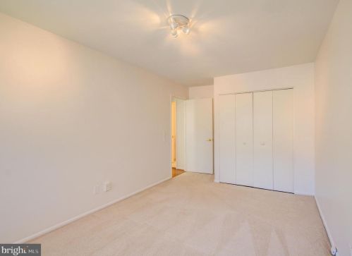 266 New Mark Esplanade, Rockville MD 20850-2735 exterior