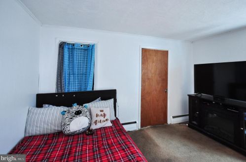 1317 Norwegian St, Primrose PA  17901-3823 exterior