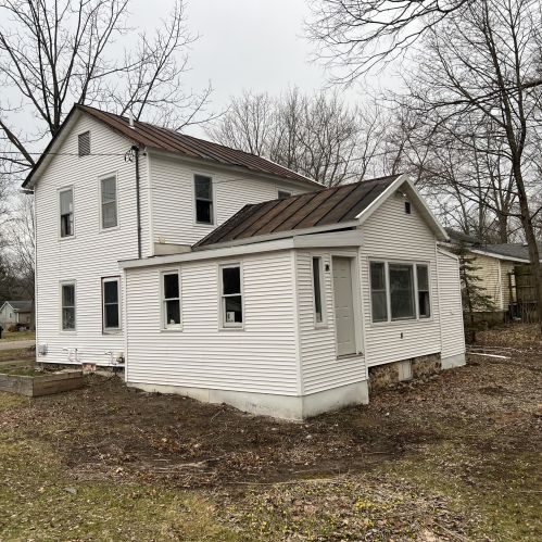 312 Kimmel St, Berrien Springs MI  49103-1212 exterior