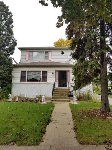 1322 17th Ave, Broadview, IL 60153-1872