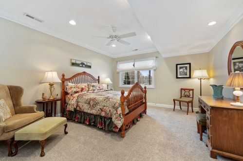 5810 Pr Rdg, Bull Valley IL 60014-4601 exterior