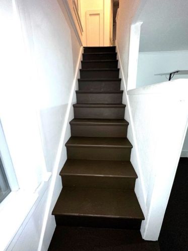 1643 Mt Joseph St, Pittsburgh PA 15210-4106 exterior