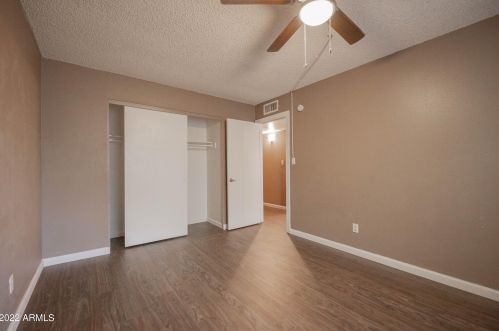 4265 67th Dr, Phoenix AZ  85033-8247 exterior