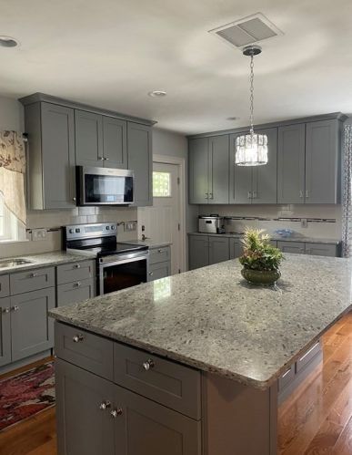 505 Salisbury St, Worcester MA  01609-1307 exterior