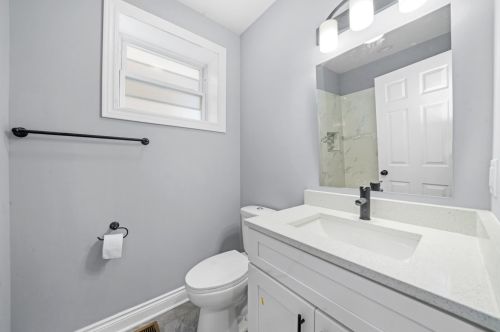 748 Long Ave, Chicago IL  60644-1142 exterior