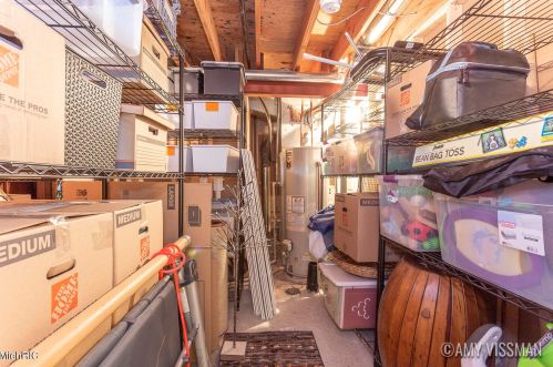 2335 Radcliff Vlg Dr, Grand Rapids MI 49546-5758 exterior