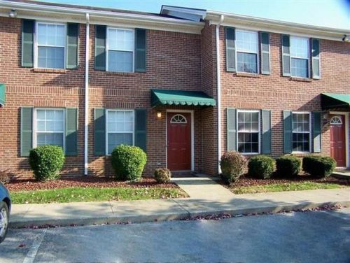 3692 Arbor Dr, Lexington, KY 40517-3402