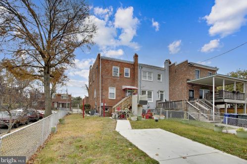 1280 Delafield Pl, Washington DC  20011-4418 exterior