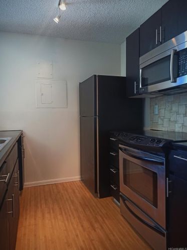 55 Judd St, Honolulu HI 96817-2633 exterior