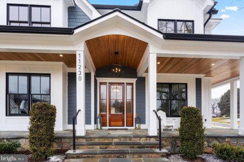 11230 Huntover Dr, Rockville, MD 20852-3614